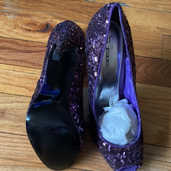 JESSICAPASTER heels - Picture 2 of 2